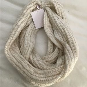 Ivory Infinity scarf